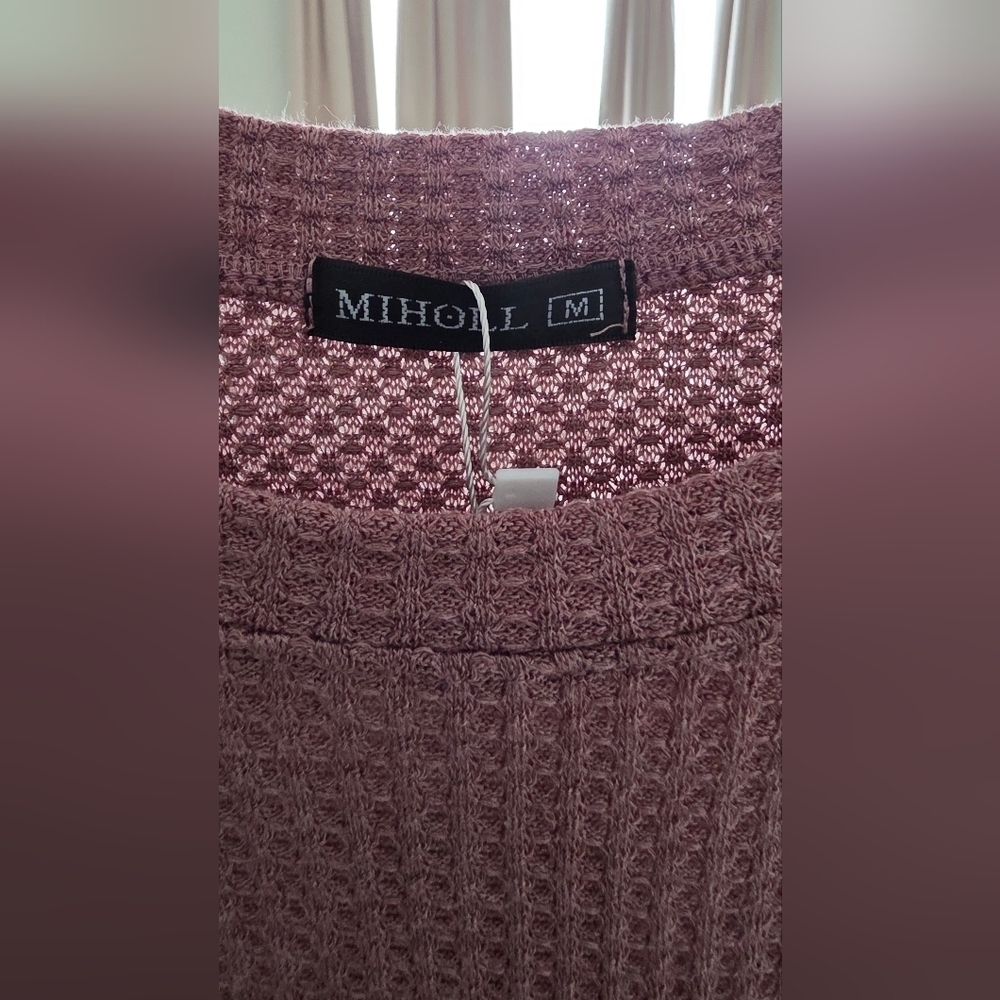Miholl Mauve Waffle Knit Sleeveless Twist Front Top – Medium - Picture 6 of 6